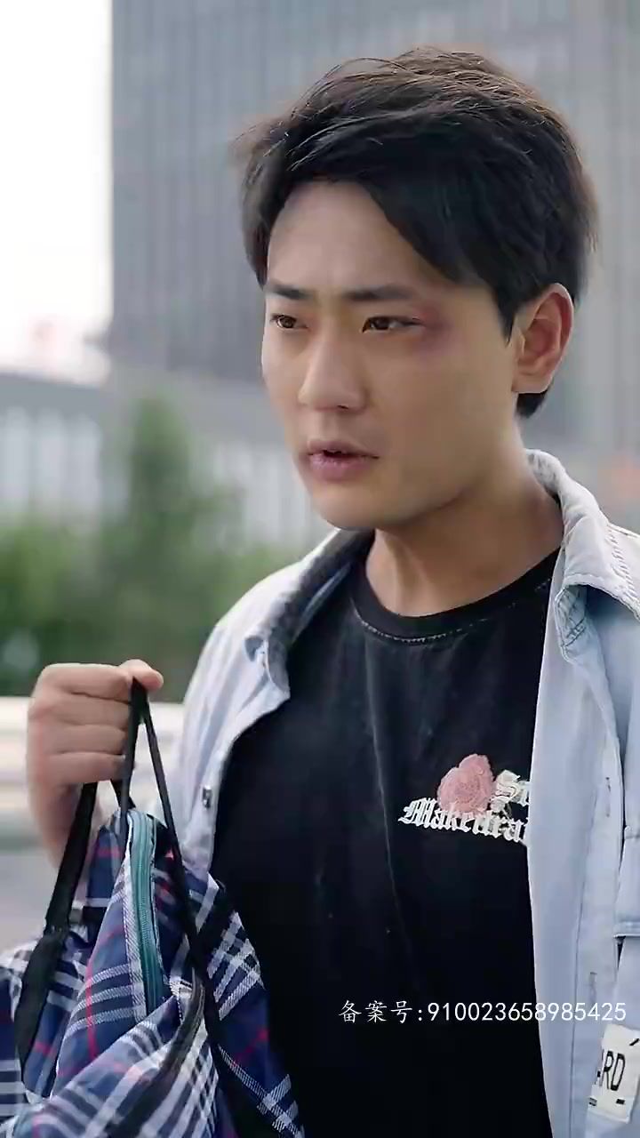 物價(jià)貶值后被女明星倒追(全集)