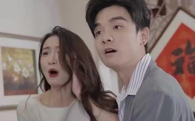 不裝了，腳踹渣男后我成了全球女戰(zhàn)神(全集)