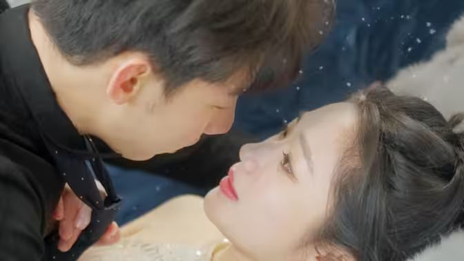 歷總，夫人拒不離婚(全集)