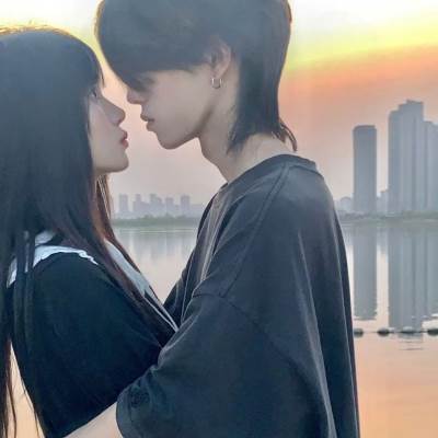 退婚后，真千金她驚爆全球(全集)